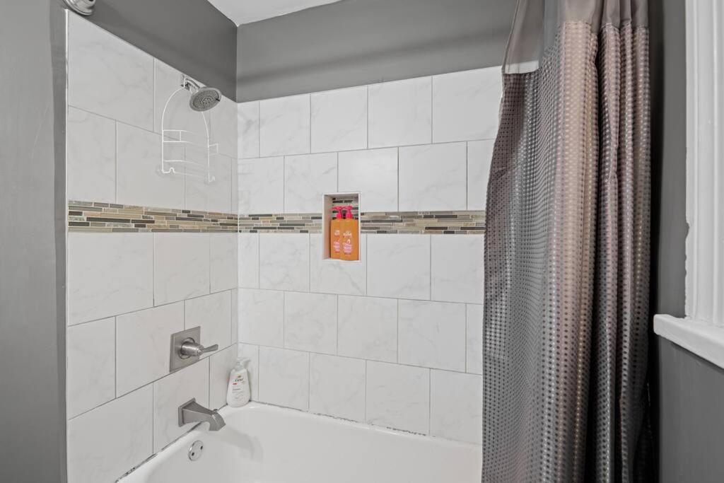 Private House + Yard Central Location To All Rva Richmond Luaran gambar