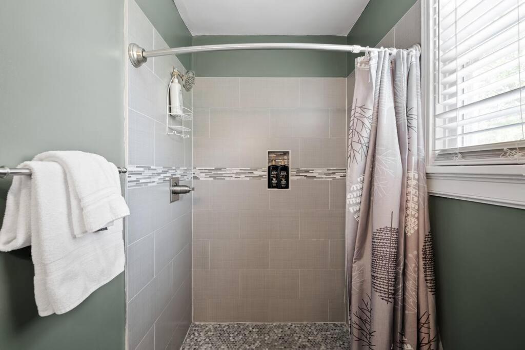 Private House + Yard Central Location To All Rva Richmond Luaran gambar